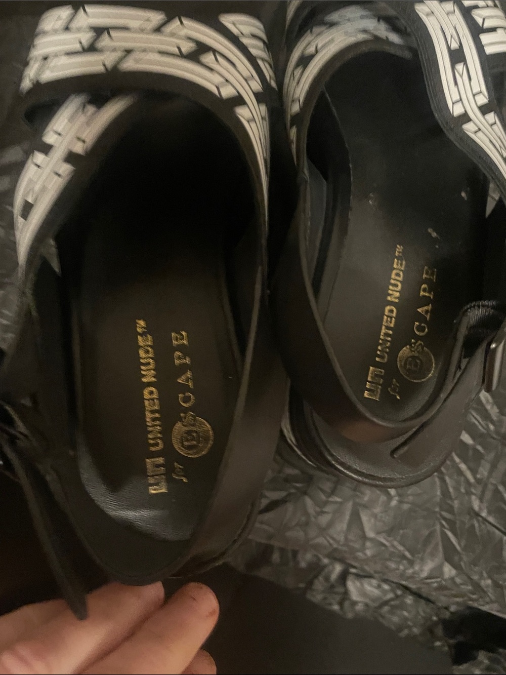 United Nude Black Platform Sandals with White Chain-Print Straps - Picture 9 of 17